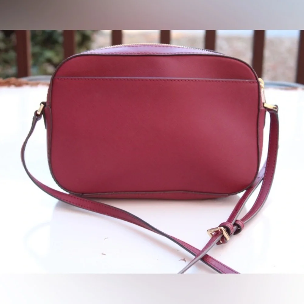 Michael Kors East West Jet set cross body bag